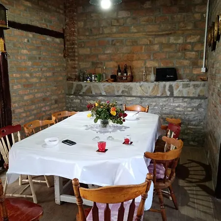 Kır Evi Domacinstvo Ukusno Markovic